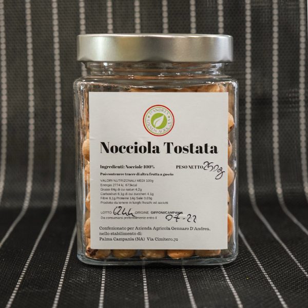 Nocciola tostata in barattolo